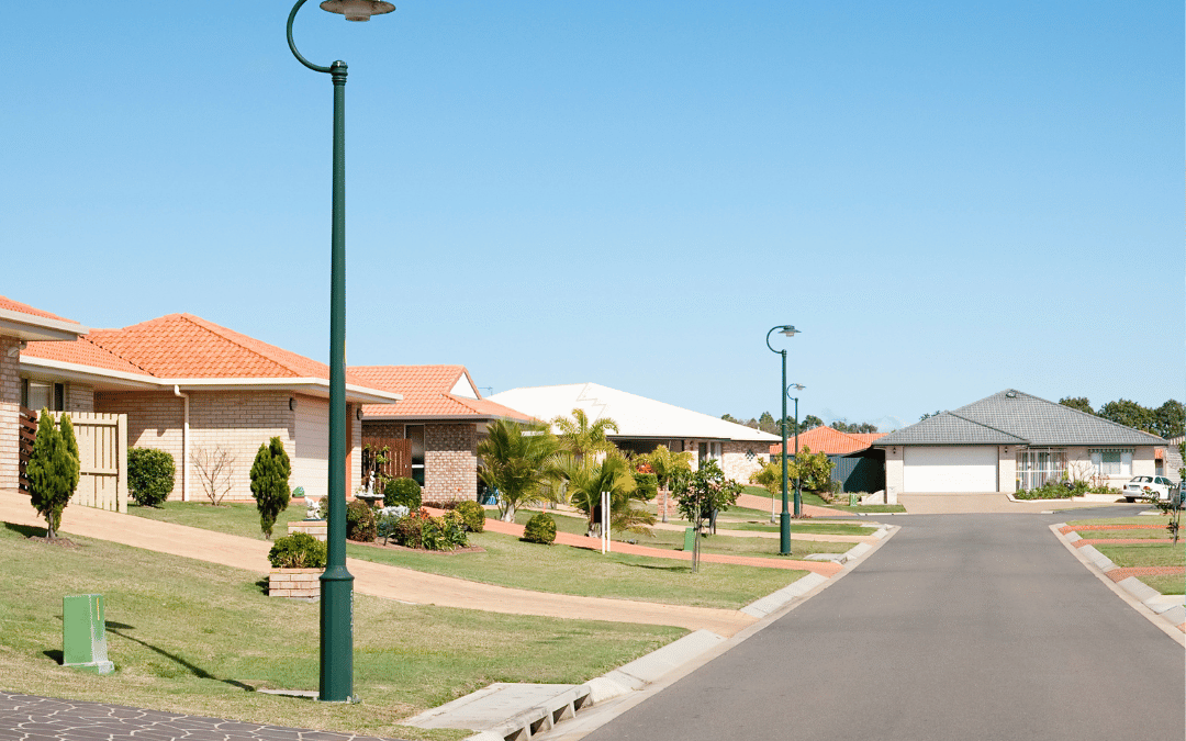 DIY Property Investing vs Using an Advisor: A Cost-Benefit Breakdown