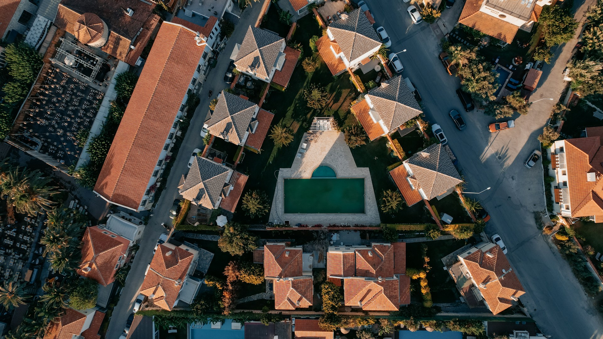 ahmet-kurt-ny6M7Wxcc70-unsplash